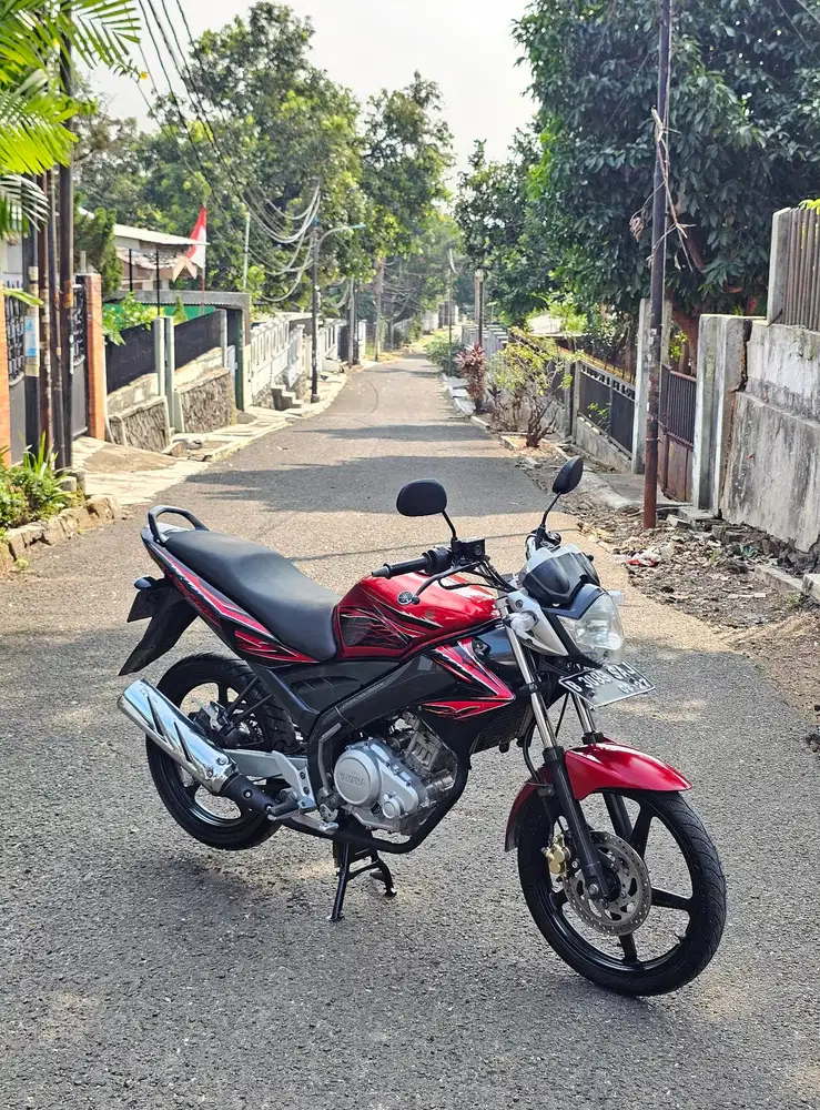 Rawatan! YAMAHA VIXION OLD 150 FI 2011 V ixion