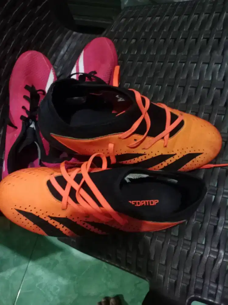 Sepatu bola adidas Uk 38