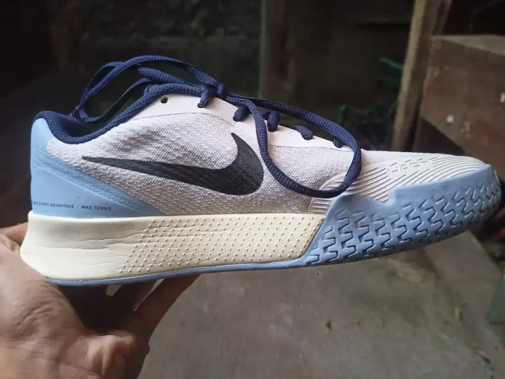 Sepatu nike vapor lite 3