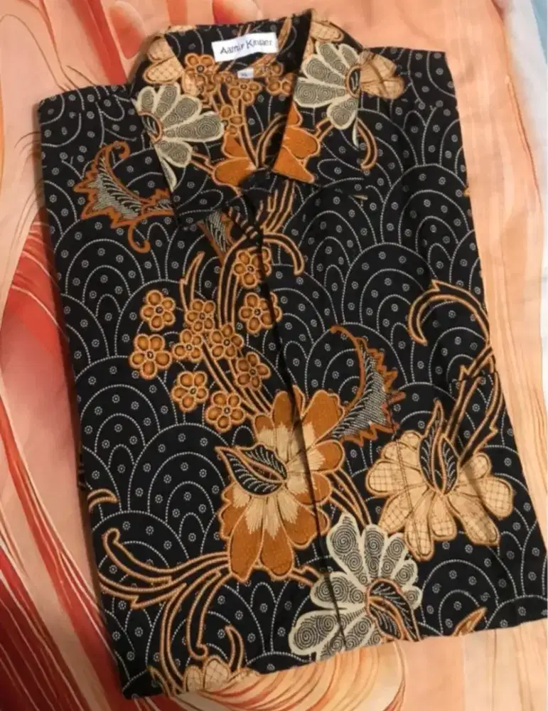 Batik Pria Lengan Pendek