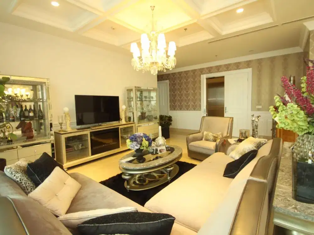 Apartemen 4 BR Full Furnished di Pakubuwono Signature Jakarta Selatan