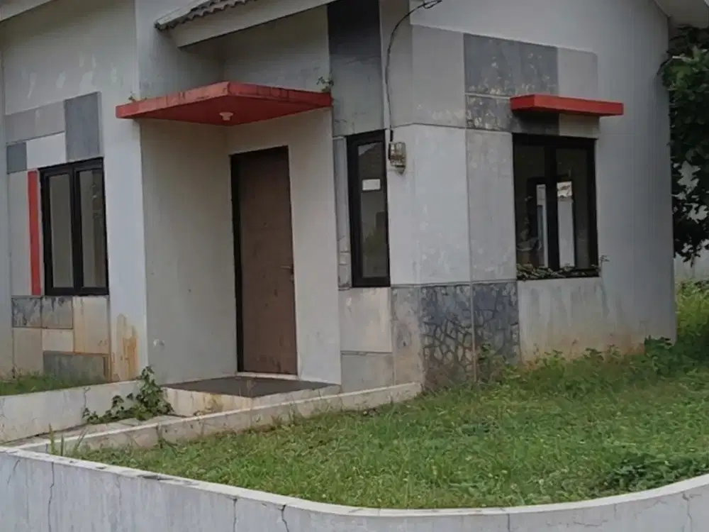 Dijual rumah hoek di Harvest City