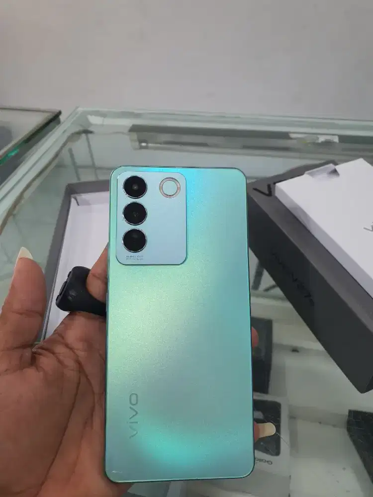 Vivo v27e 8/256