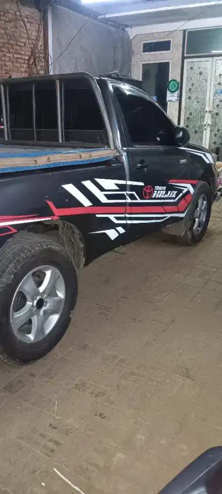 Hilux toyota 2013 single cabin