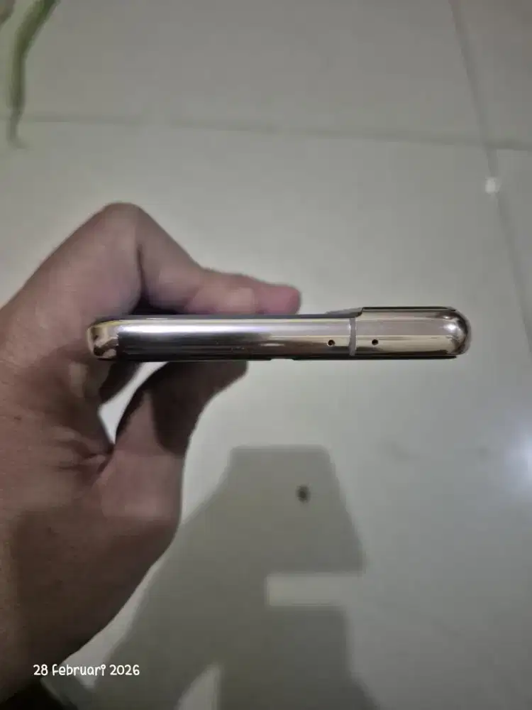 Samsung s21 plus 8/256