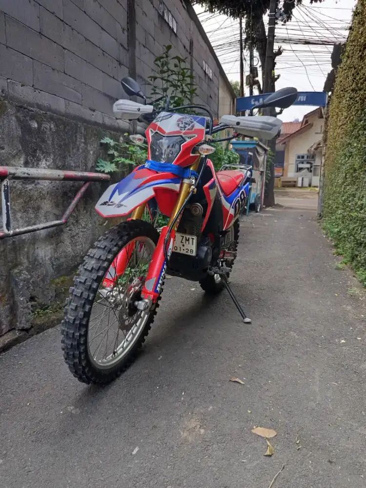 Honda trill CRF