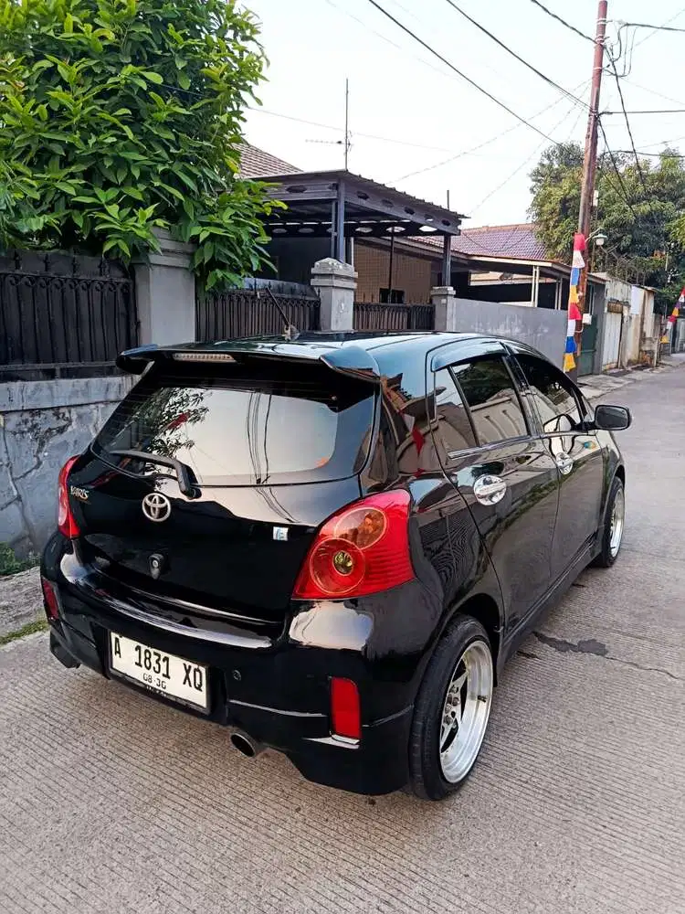 Toyota Yaris 2012 Bensin