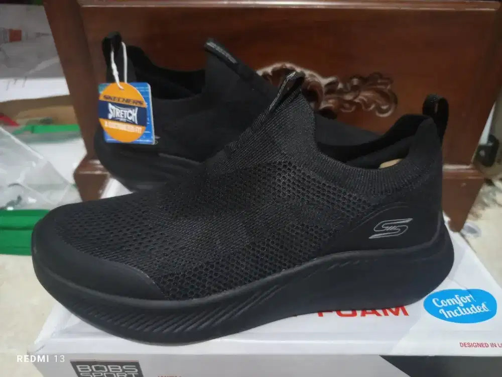 Sepatu Skechers new