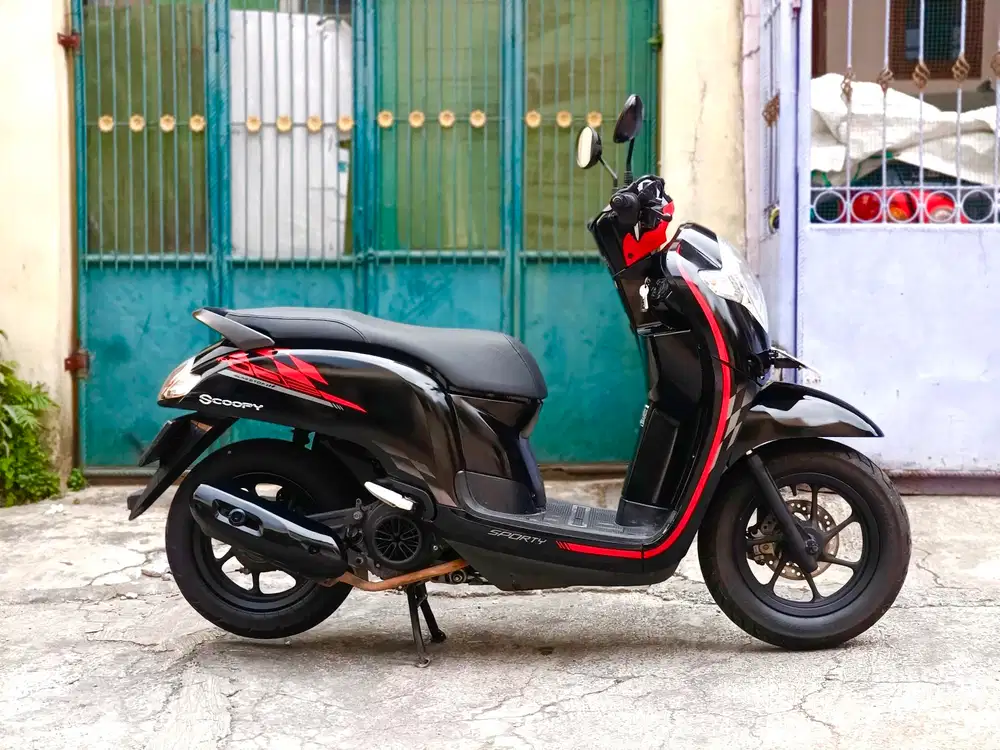 Scoopy tahun 2018 pajak isi/tt boleh gan cash lebih bagus