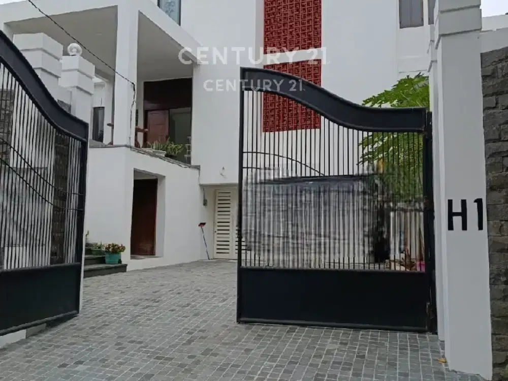 Di Jual Rumah Mewah Dikawasan  Elite Cibubur