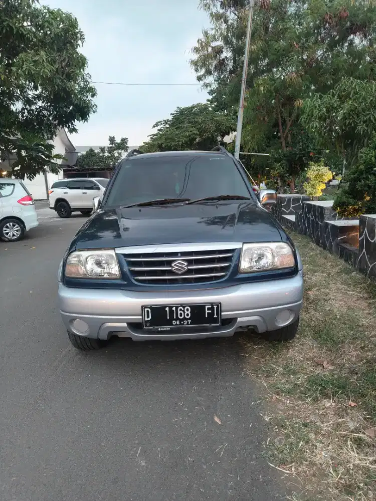 Suzuki Escudo 2.0 MT 2002