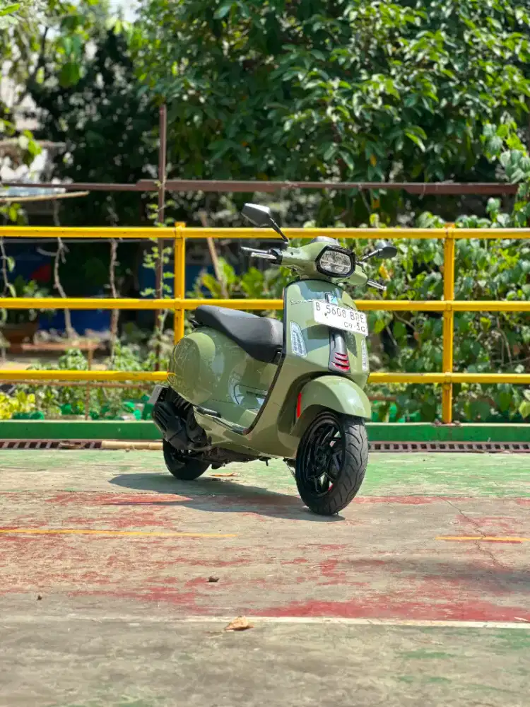 VESPA SPRINT S NEW MODEL 150 IGET ABS LED TH 2025 PERCECT CONDITION