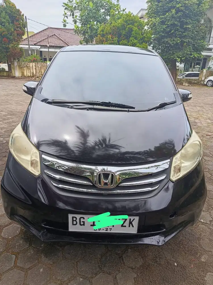 City Car terbaik Honda Freed Type PSD 2012