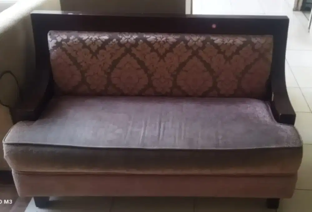 Sofa tamu minimalis