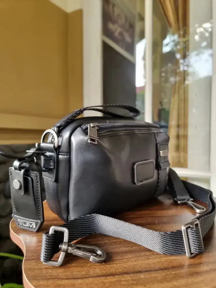 Tas slingbag bisa handbag TUMI