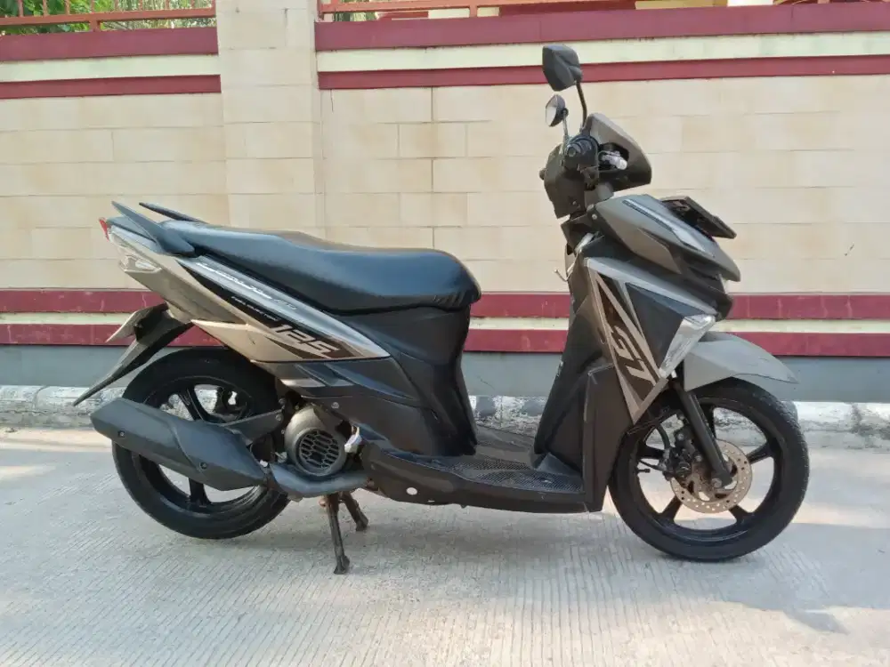 Dijual Yamaha Soul GT 125 LED bluecore 2016 mulus komplit pajak hidup