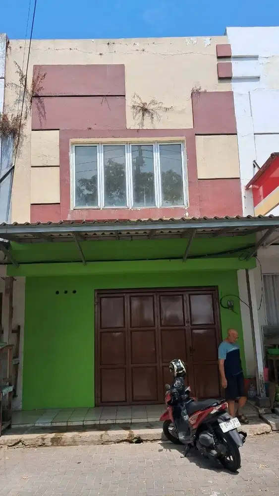Disewakan Ruko 2 lt, depan perumahan Bukit Serpong Indah. Samping Alfa