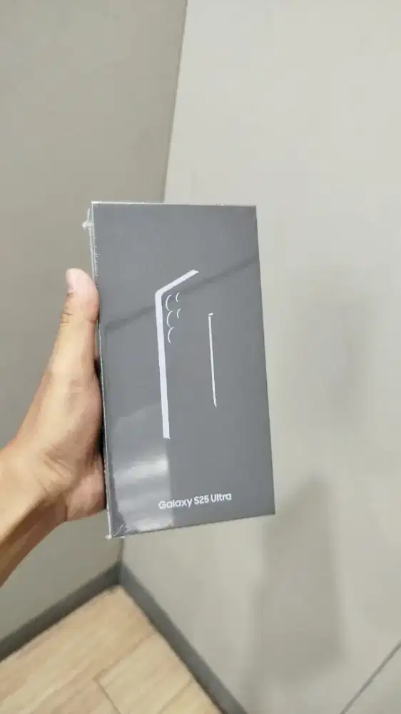 S25 ultra unit baru (segel) ada bonus