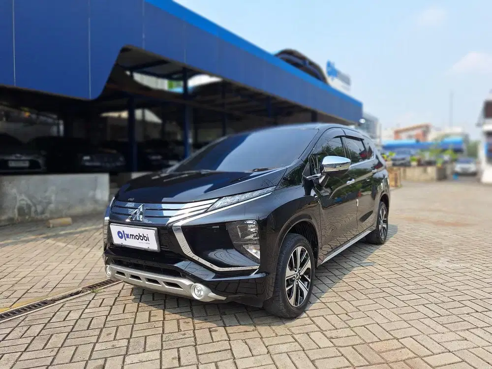 DP 1 JUTA Mitsubishi Xpander 1.5 Ultimate Bensin-AT 2018 Silver CJUNB