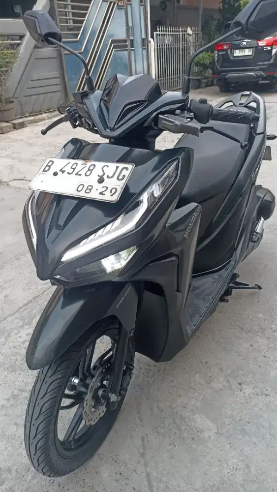 Honda Vario 150 keyles tahun 2019 ( pajak baru 8-2027 ).