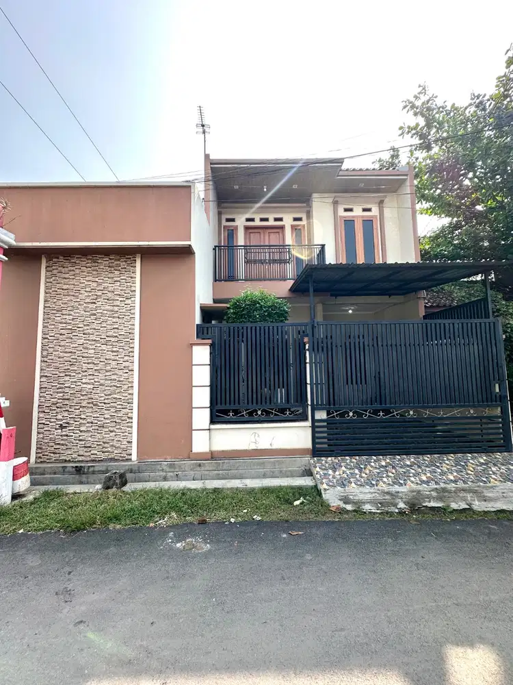 Dijual Rumah 2 Lantai Griya Pesona Kalibaros Pemalang