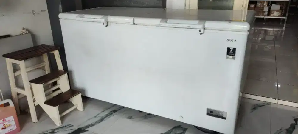 Dijual Freezer bekas masih bagus