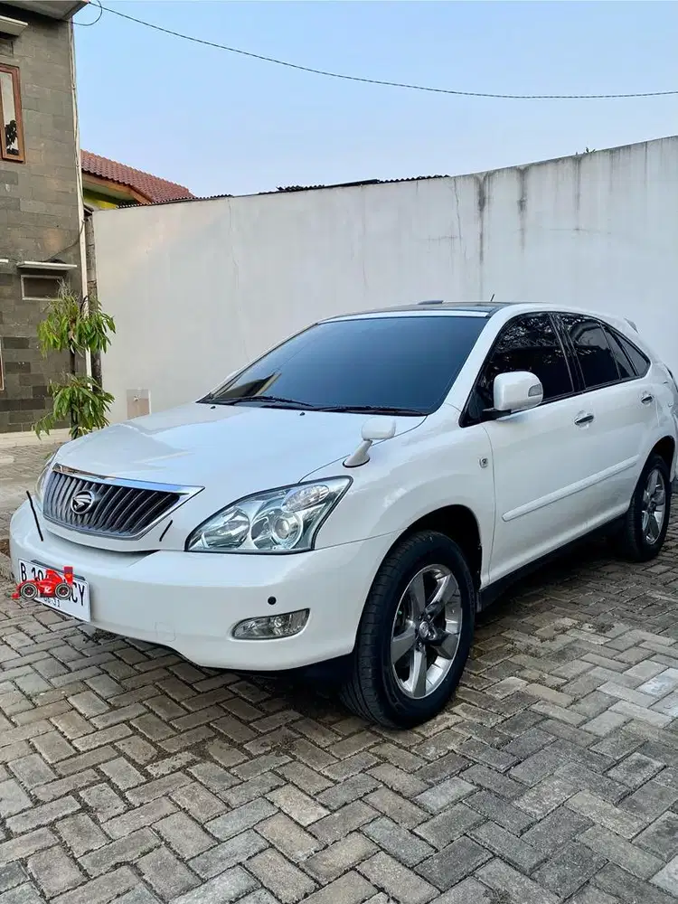 Toyota Harrier Lprem 240G AT 2011