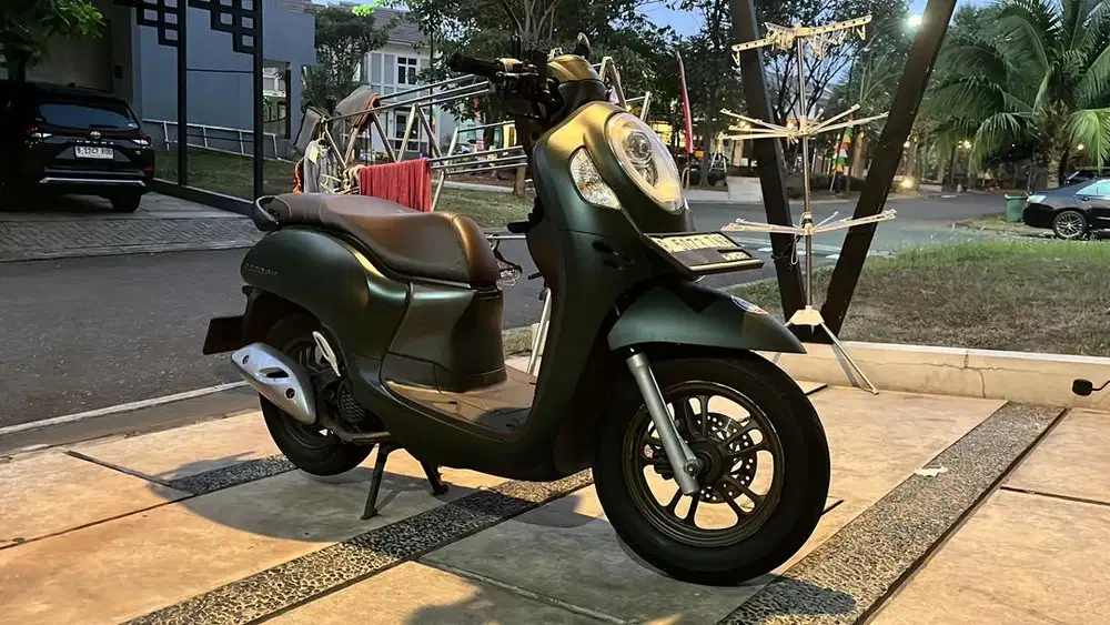 Scoopy Prestige 2023 Matte Green