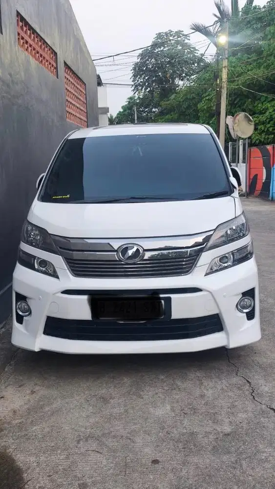 Toyota Vellfire 2012 Bensin