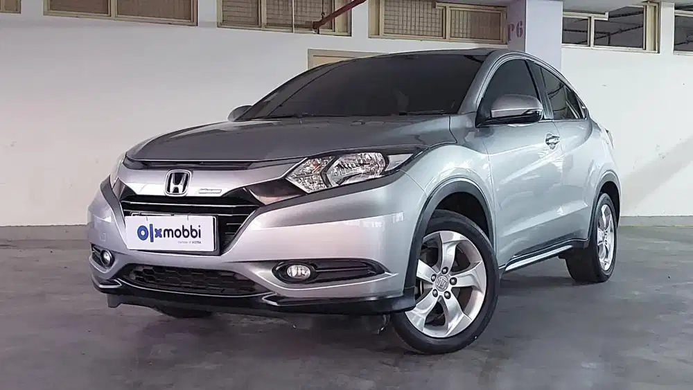 TDP 1 JUTA Honda HR-V 1.5 E Bensin-AT 2017 Abu-Abu CNRBB