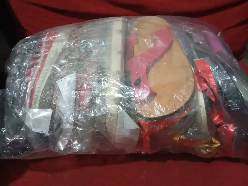 cuci gudang sendal anak cewek