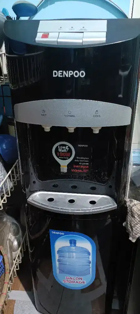 Dispenser denpoo
