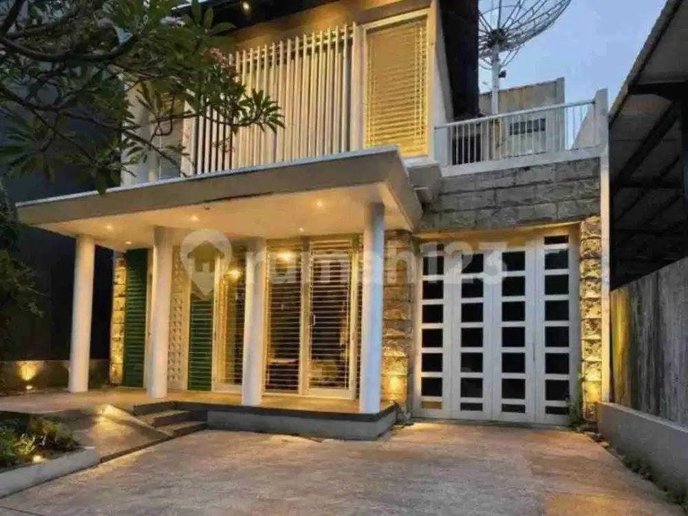 DIJUAL RUMAH CITRALAND UTAMA CLUSTER EASTWOOD MINIMALIS MODERN