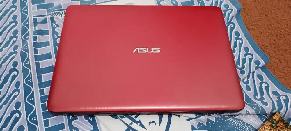 Dijual laptop asus 14inc