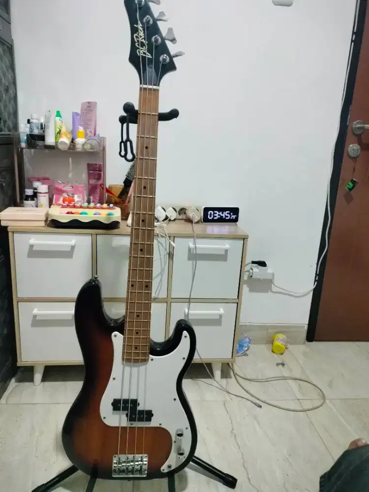 Gitar Bass Bcrich