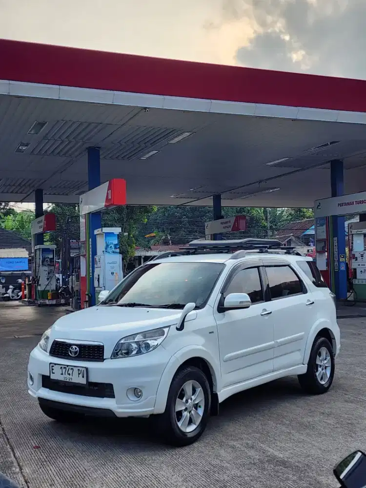 Toyota Rush G 2014 Manual