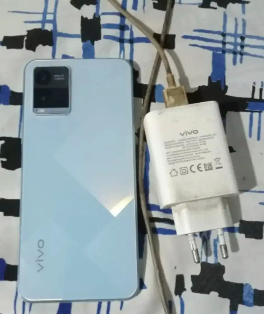 VIVO Y33T Ram 8+4 /128 GB