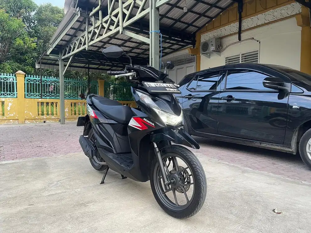 Sepeda Motor Beat 2023 (Kondisi Sangat Mulus) 15jt Nego tipis