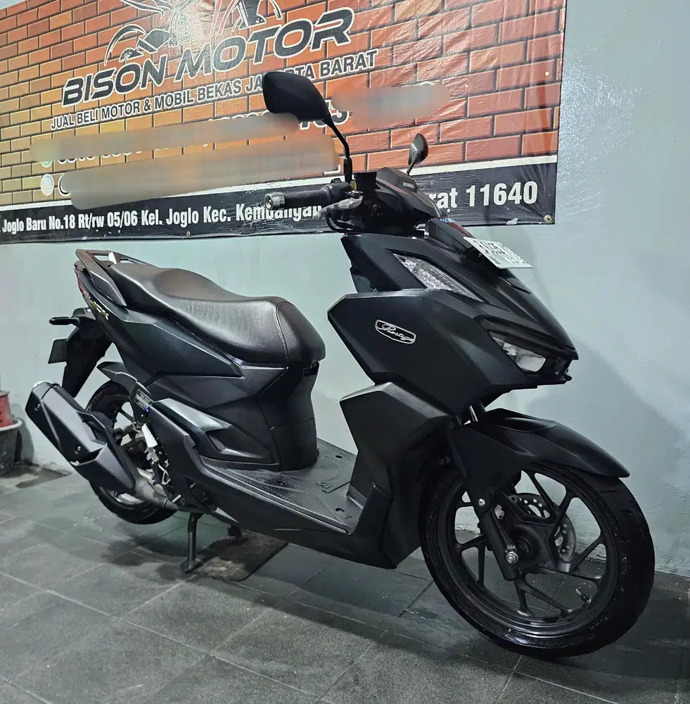 Seperti baru! HONDA NEW VARIO 160 CBS ISS ALARM 2023 pajak ON