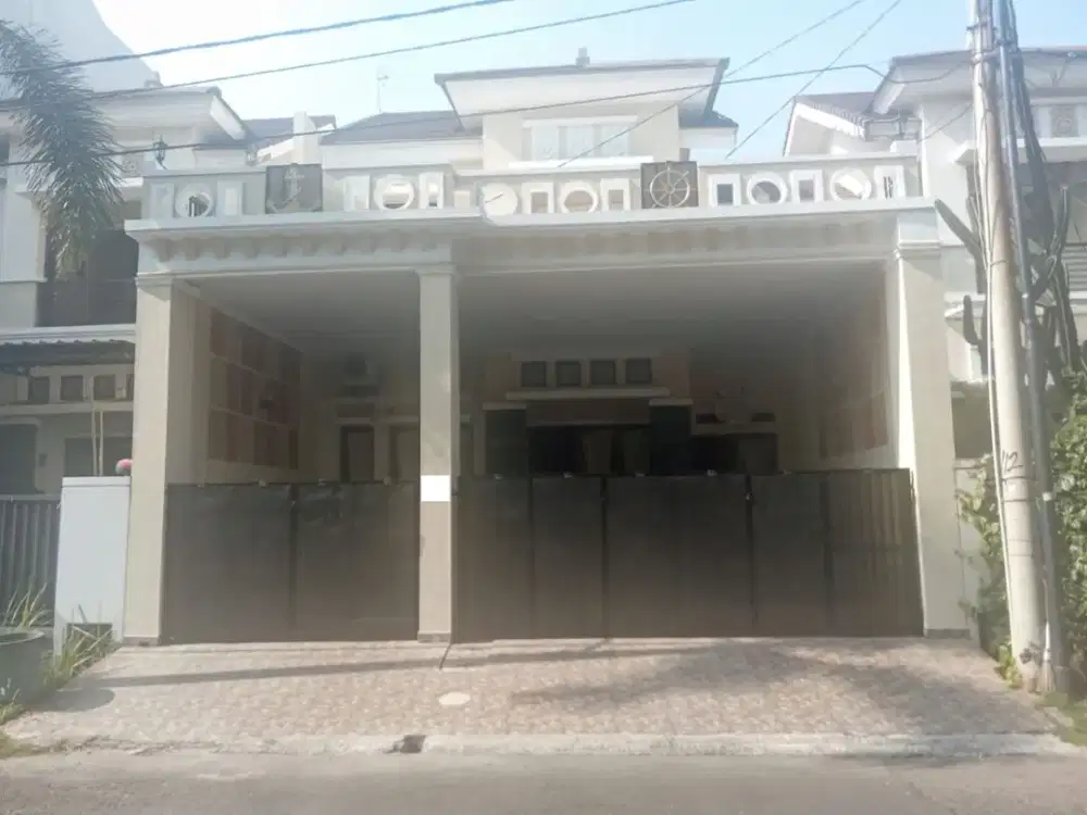 Disewakan Rumah Siap Huni di Cluster Aralia, Harapan Indah, Bekasi