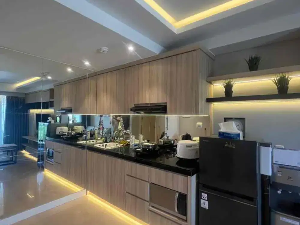Jual APT 
Landmark residence 

Tower B 
Lantai 
1BR
Luas 45 m
Furnish
View kota

1,35M YL