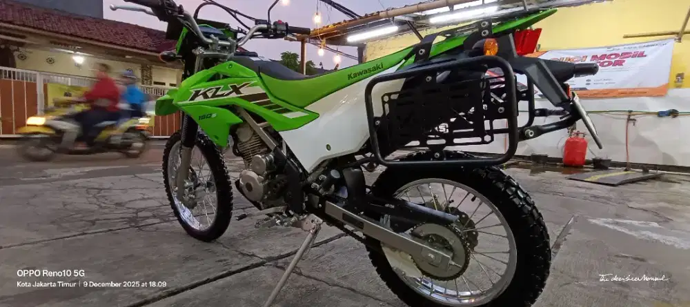 Jual Kawasaki KLX 150 S Hijau 2024 mulus.