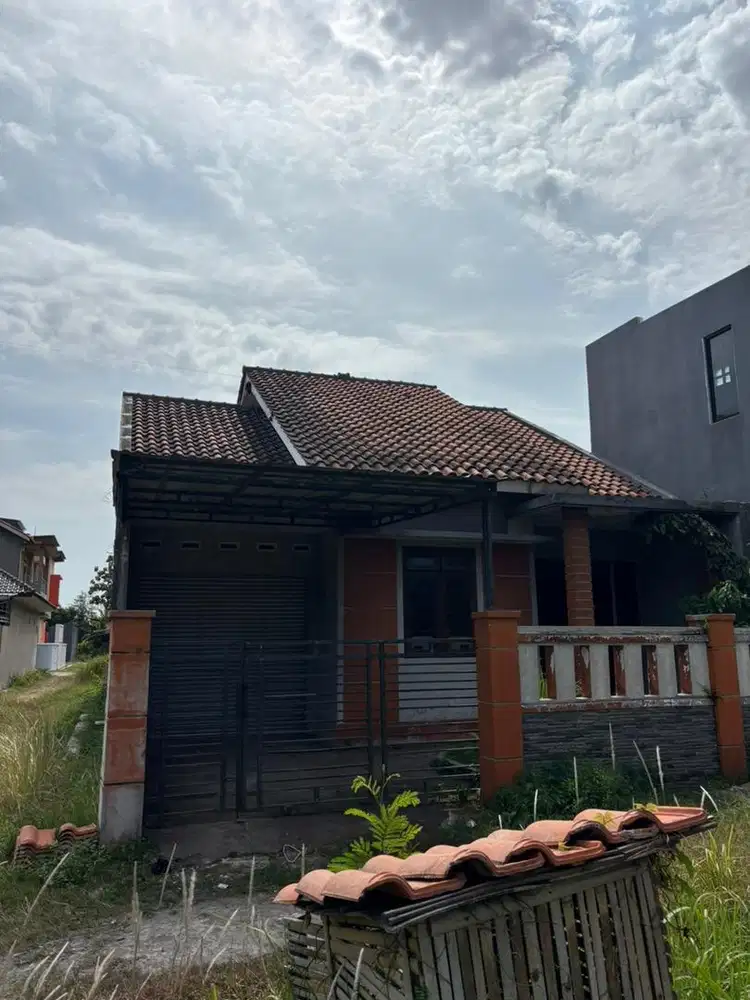 Sewa Rumah Belakang Puskesmas Watu Belah Sumber Cirebon