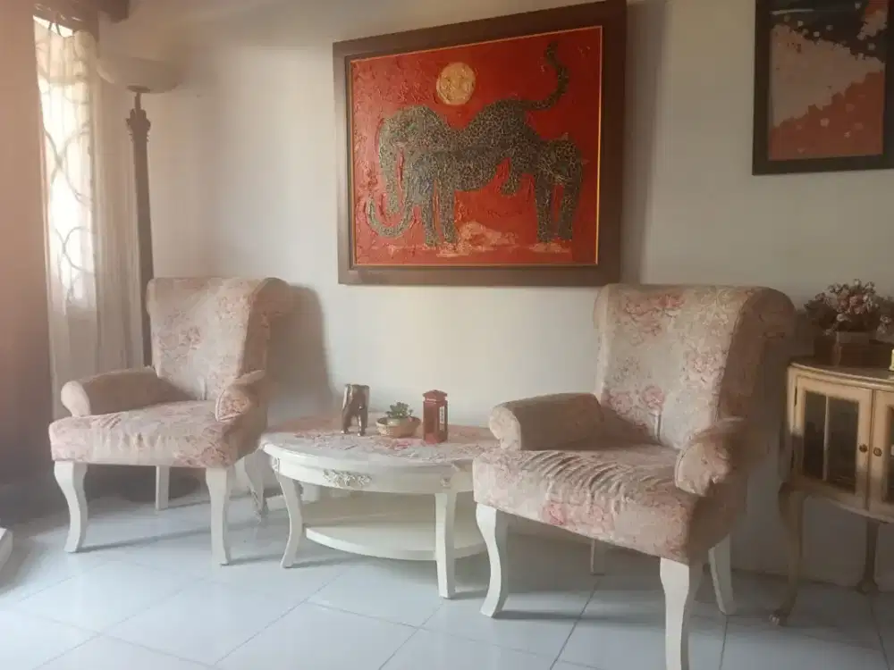Jual Sofa & Lemari bagus Mulus Harga Murah