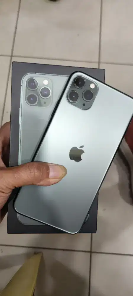 iPhone 11 pro max 256gb inter resmi regist