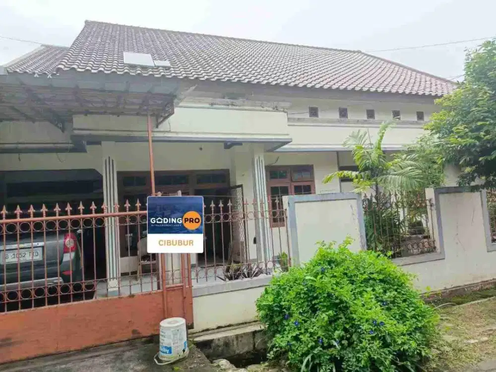 Di Jual  Cepat  dan Murah  Rumah rapi dan Kokoh  di komplek Bukit Permai Cibubur Jakarta Timur