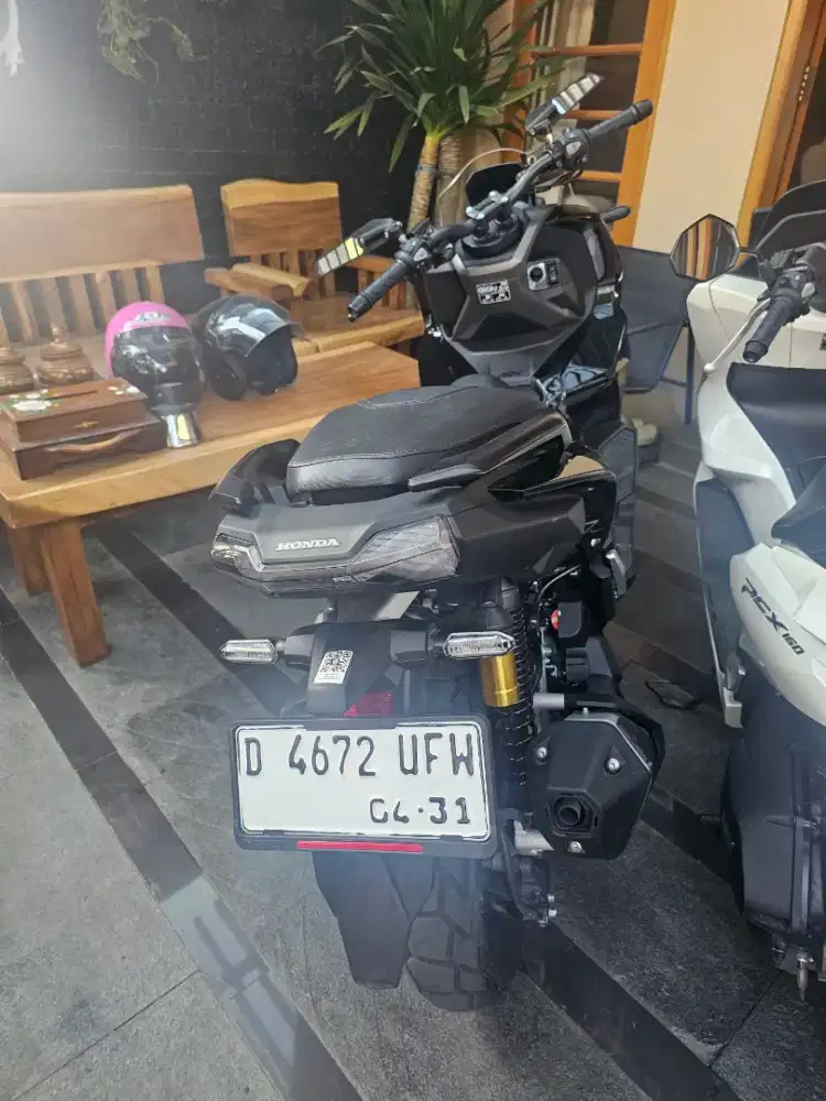 Jual honda ADV CBS 160cc mulus no. Minus