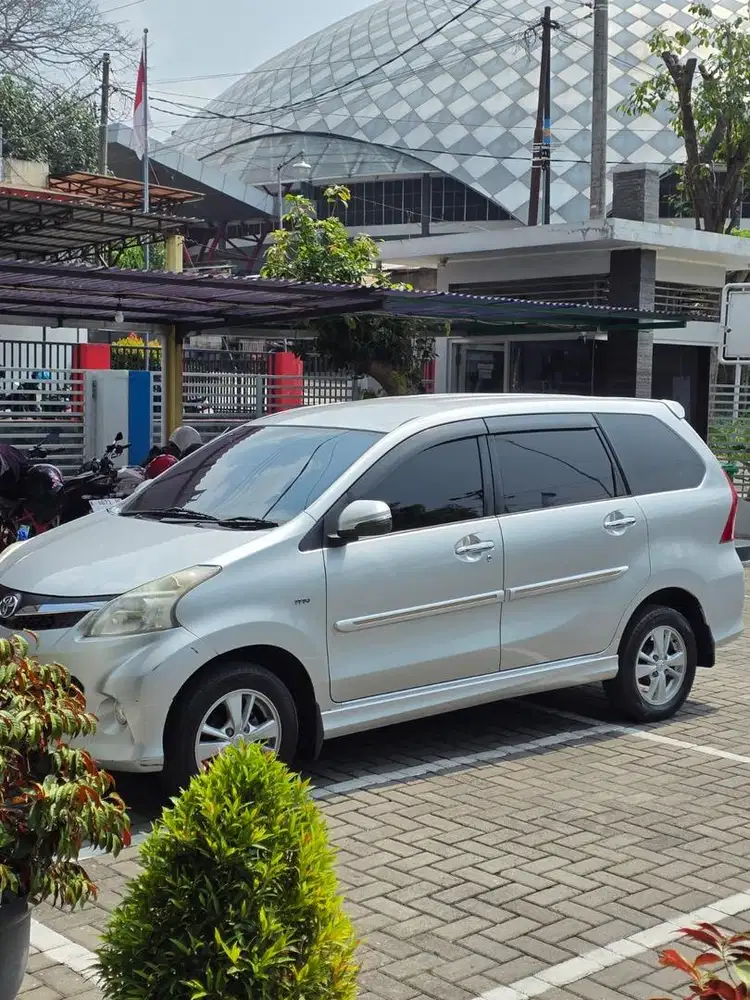 Veloz 2012 matic istimewa