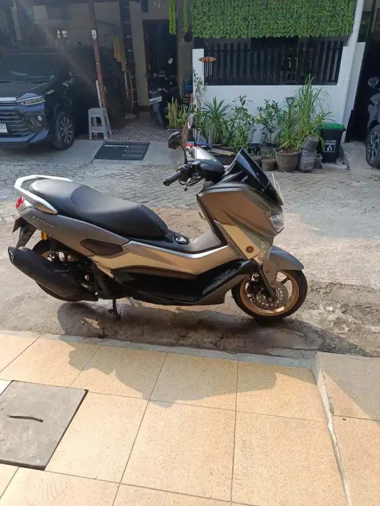 Di jual NMAX old 2018,low km
