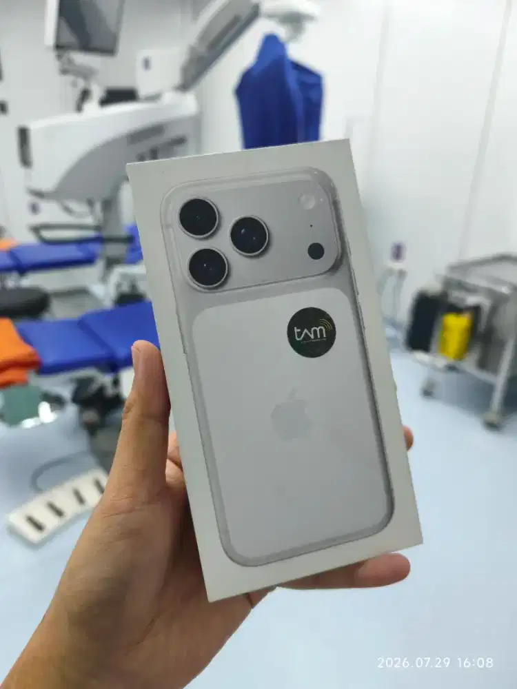 IPHONE 17 PRO SILVER 256gb BARU RESMI IBOX